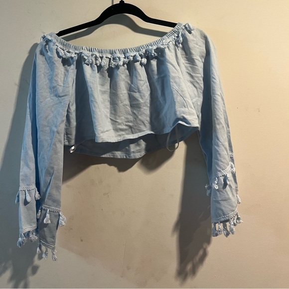 Tassel off the shoulder crop top​ - Picture 1 of 1